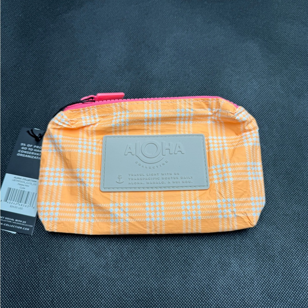 Aloha Collection Super Limited Edition Palaka Mini Pouch Set - Picture 2 of 15